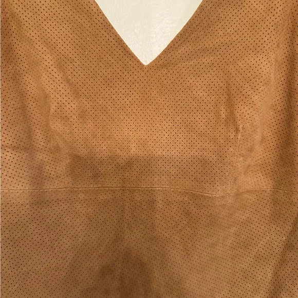 Banana Republic Tan Suede Top - Picture 3 of 4